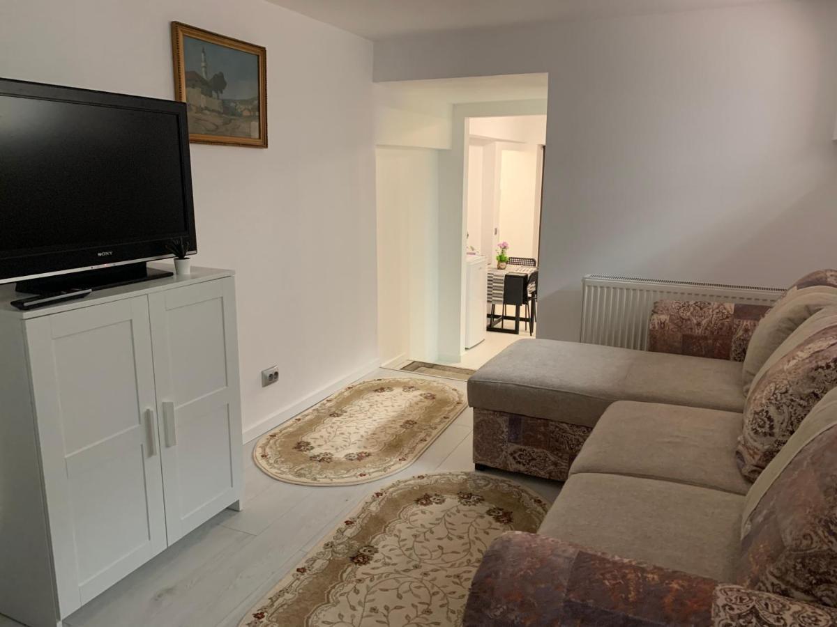 City Center Villa Apartament Boekarest Buitenkant foto